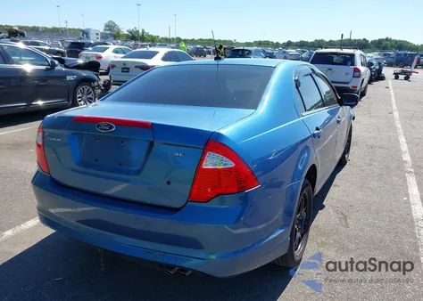 2010 Ford Fusion Se z USA, uszkodzony, nr VIN 3FAHP0HA6AR129332